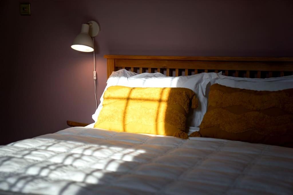 Northdene Cottage - Cosy Old Fisherman'S Cottage Two Mins From Sea - Free Parking - Wood Burning Stove - Roll Top Bath - Dog Friendly Діл Екстер'єр фото