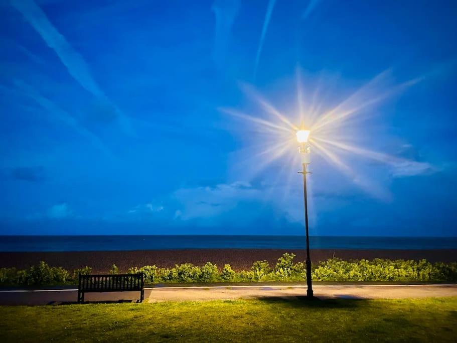 Northdene Cottage - Cosy Old Fisherman'S Cottage Two Mins From Sea - Free Parking - Wood Burning Stove - Roll Top Bath - Dog Friendly Діл Екстер'єр фото